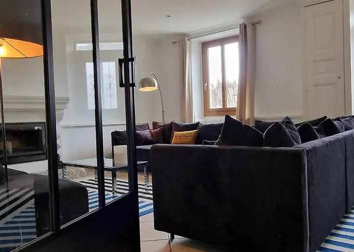 Rossa - Bord Du - Version L ヴィラ