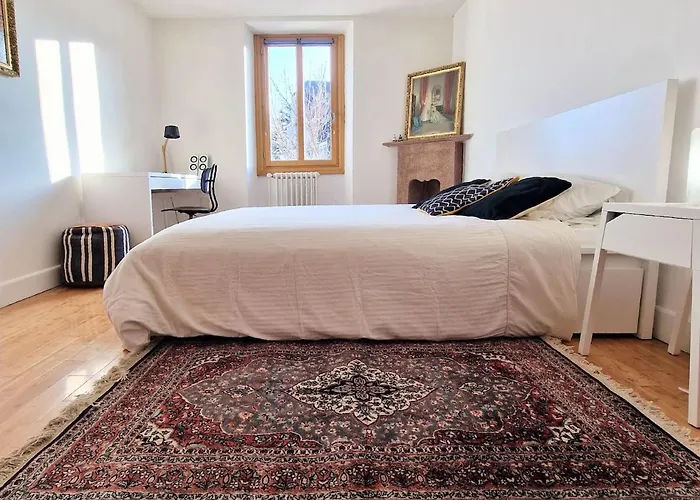 Rossa - Bord Du - Version L 빌라 엑스레뱅